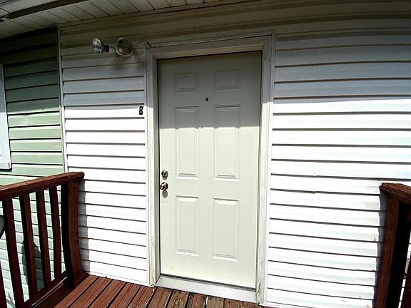 5th image of 725 Highland Ave SE