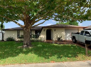 9140 Panda Ln, Port Richey, FL 34668