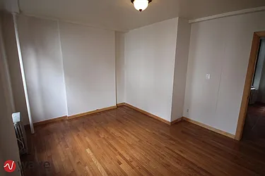 Rented by Wave Real Estate Group