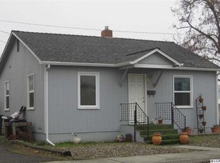 618 4th St, Clarkston, WA 99403