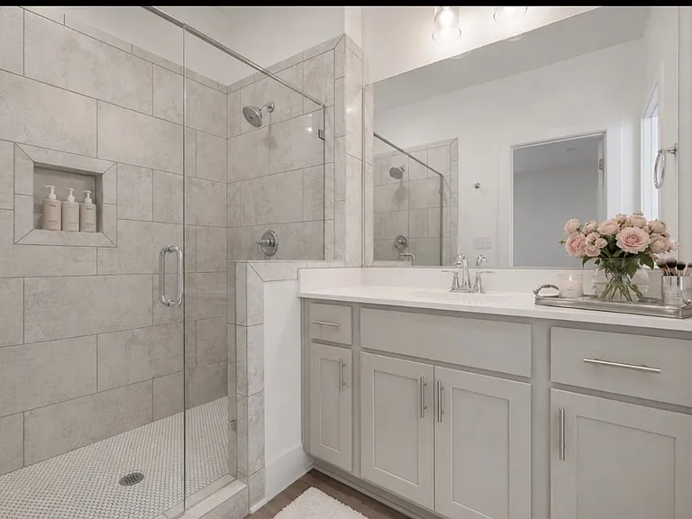 4210 Brevard Blvd — Photo 4