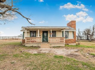 107 Leaning Oaks St, Somerville, TX 77879