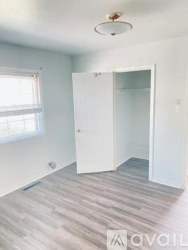 5024 Delaware Dr — Photo 13