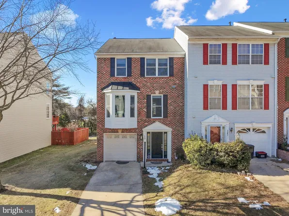 5583 Jowett Ct, Alexandria, VA 22315