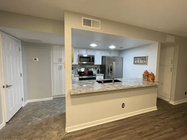 7811 E Park View Dr, Mesa, AZ 85208