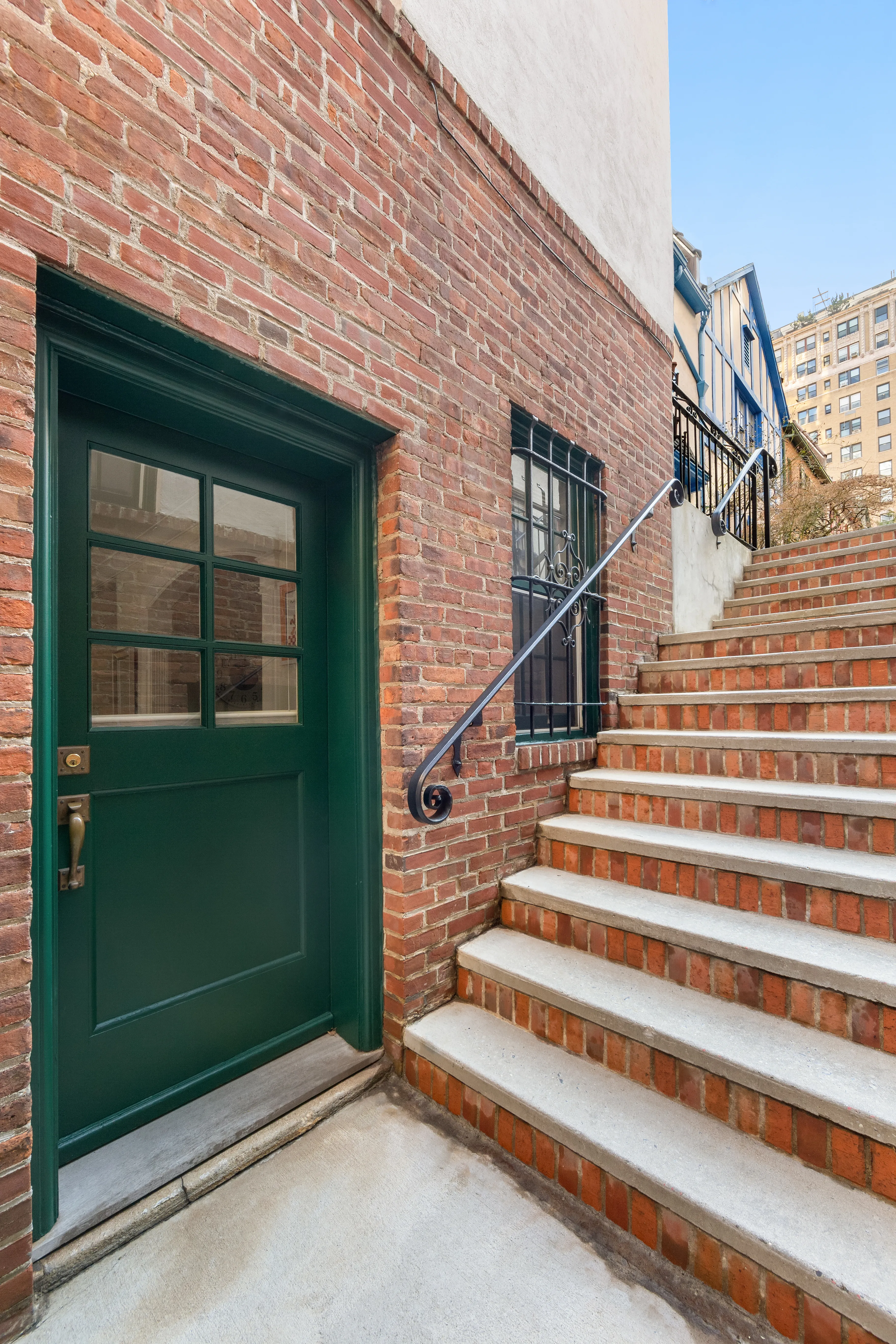265 West 94th Street #262 1/2 in Upper West Side, Manhattan