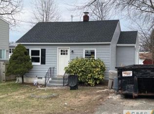 101 Furman Blvd, Keyport, NJ 07735