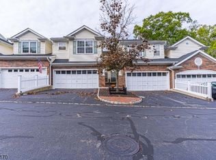 1506 Windsor Ct, Denville, NJ 07834
