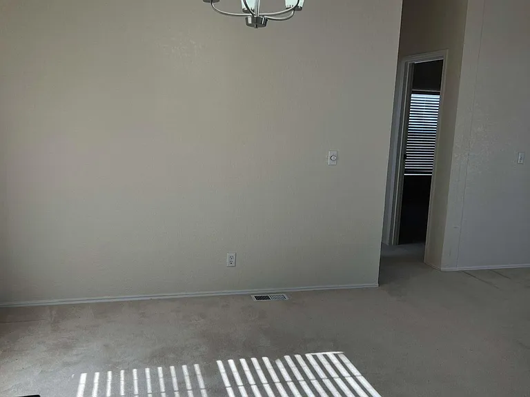 1421 E Gamebird Rd — Photo 19