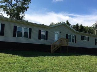 38 Honeycutt Hill Rd, Pineville, KY 40977