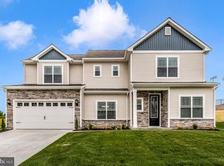 516 Abigail Ave, Waynesboro, PA 17268