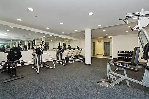 Rented by REAL New York | media 53