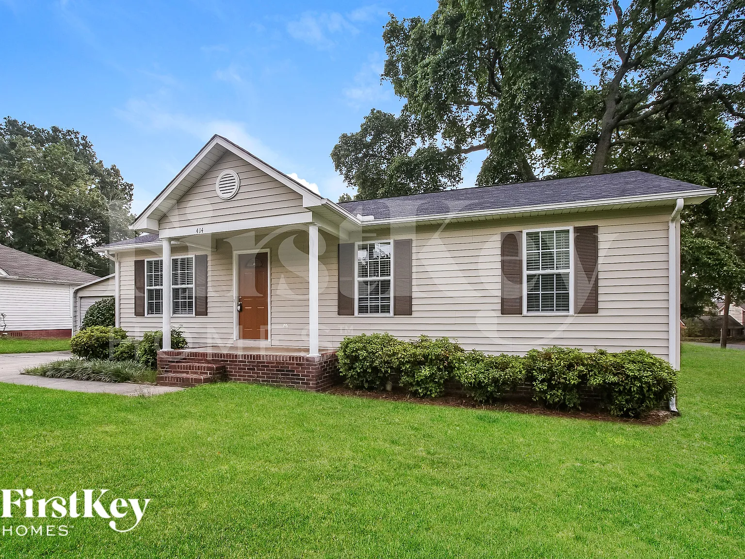 3 bed, 2.0 bath, 1020 sqft, $1,650 — Photo 2