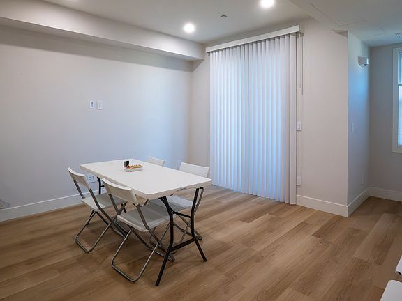 4th image of 515 Union Ave