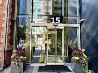 15 Grenville St #907, Toronto, ON M4Y 0B9