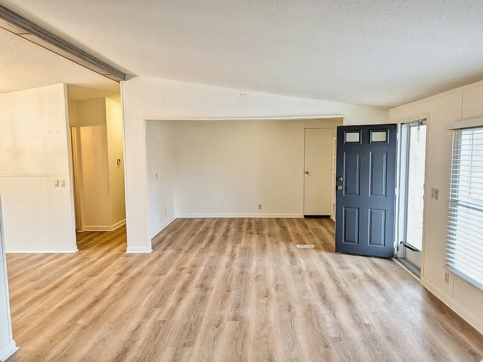 3 bed, 1539 sqft, $2,900 — Photo 4
