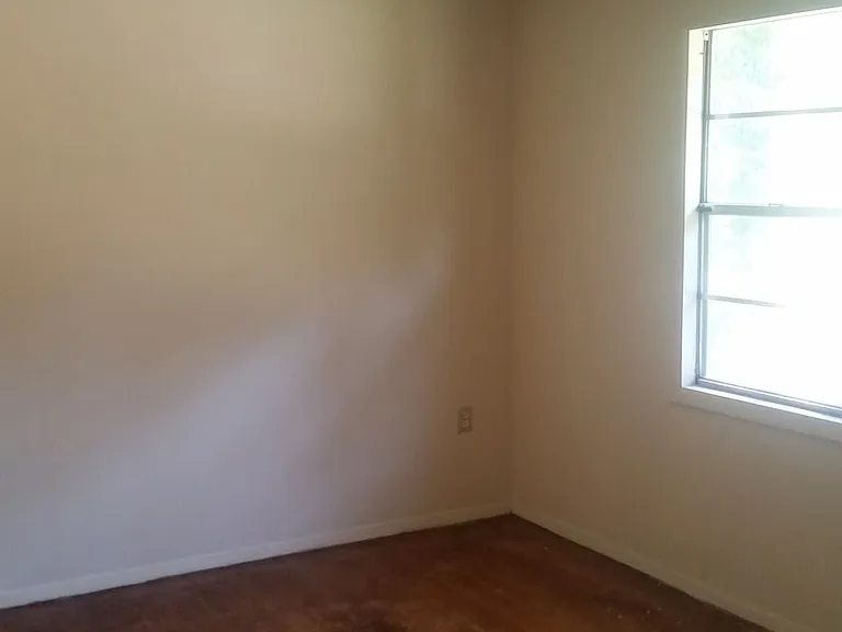 4312 Coventry Dr — Photo 14