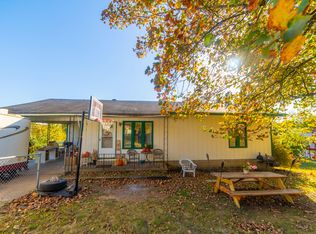 7516 Rally Hill Rd, Harrison, AR 72601