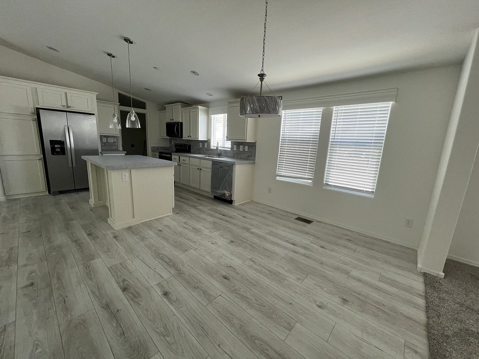 3 bed, 1600 sqft, $2,850 — Photo 4
