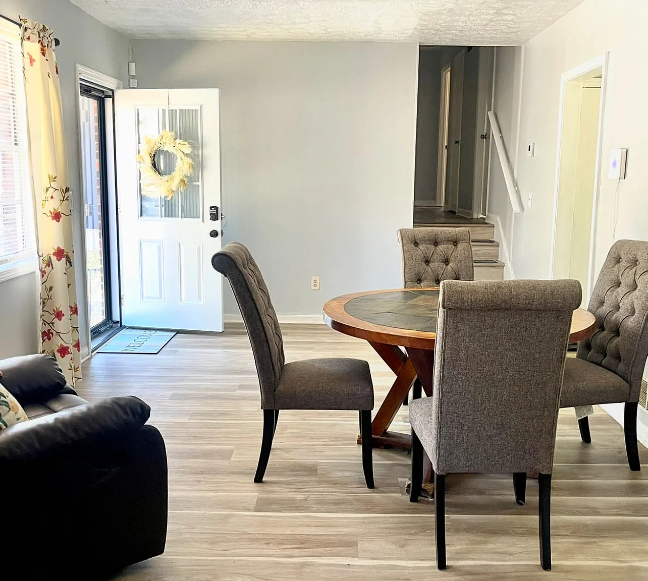 3 bed, 2.0 bath, $2,000 — Photo 2