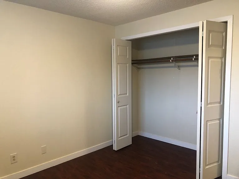 339 Chase Ave — Photo 5