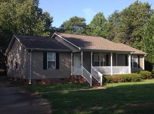 10 Chickadee Dr, Pelzer, SC 29669