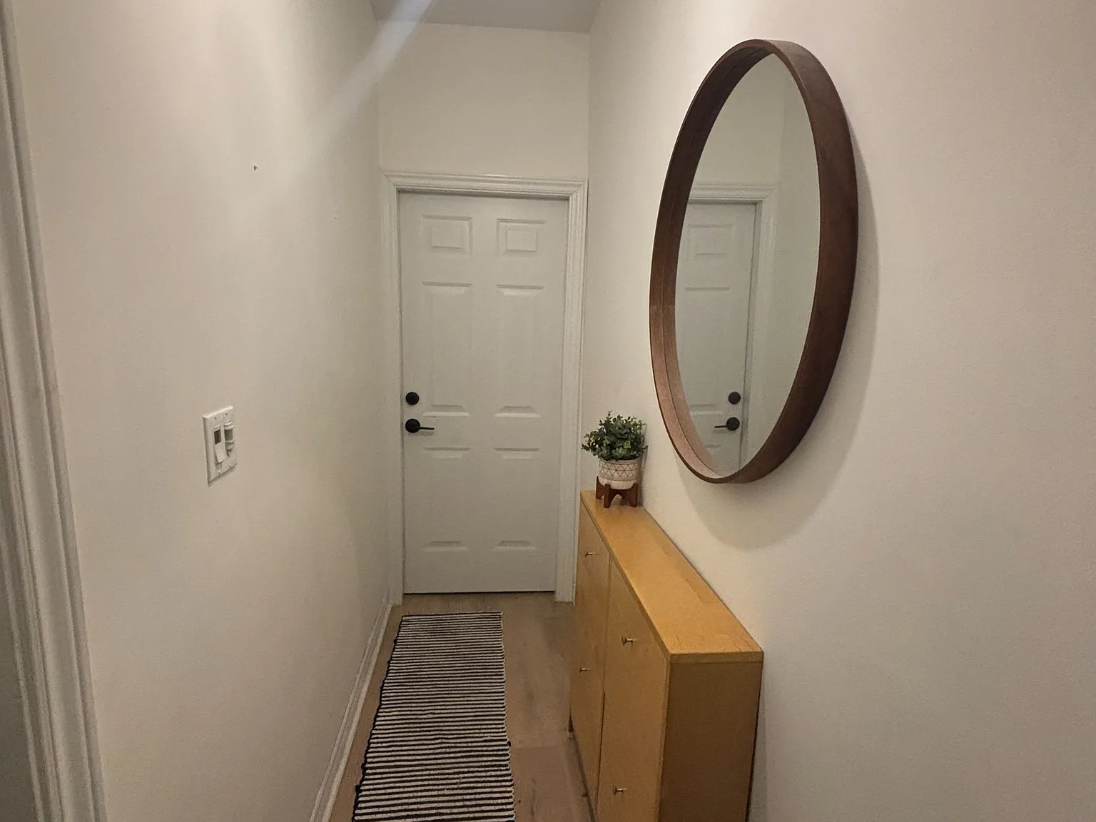 1 bed, $1,900 — Photo 2