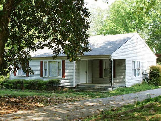 1st image of 3336 Dogwood Dr