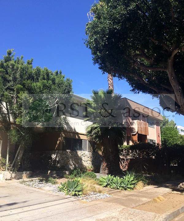 1st image of 2921 Arizona Ave APT 9