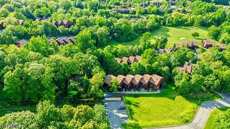 20 Augusta Dr BLDG 20 #9