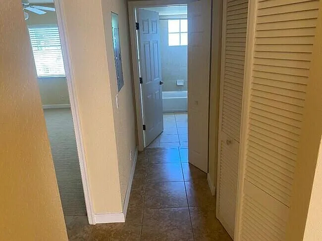 135 NW 5th Ave #3 — Photo 9