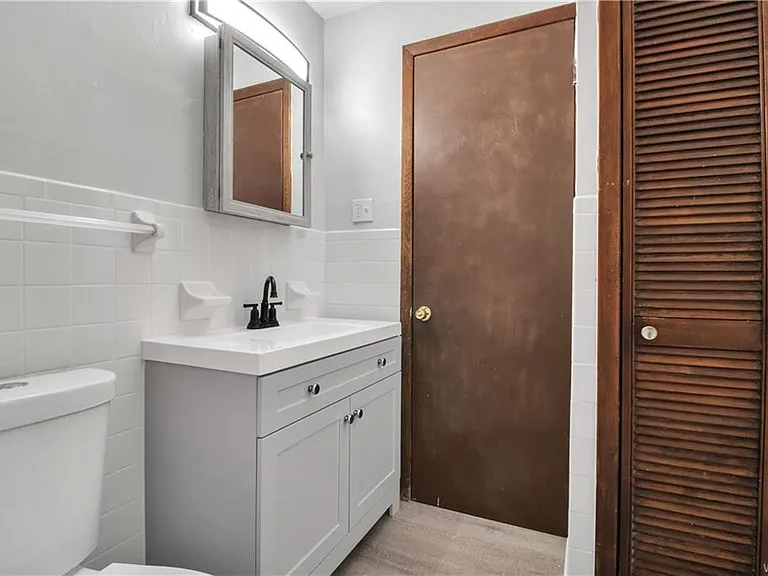 374 Baynes St #UPPER — Photo 4