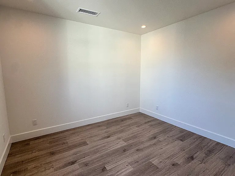 505 S Birch St #507 — Photo 17