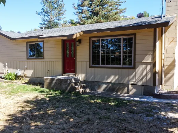 5179 Lance St, Roseburg, OR 97471