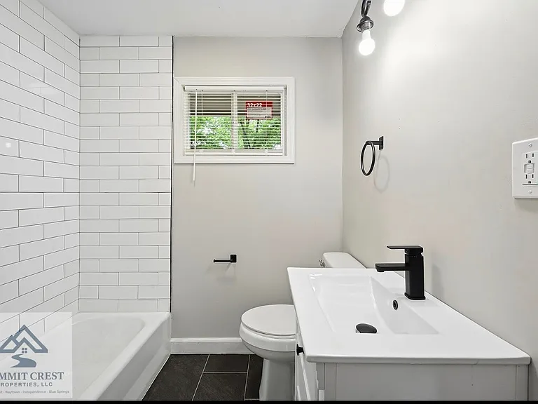 7317 Elm St — Photo 13