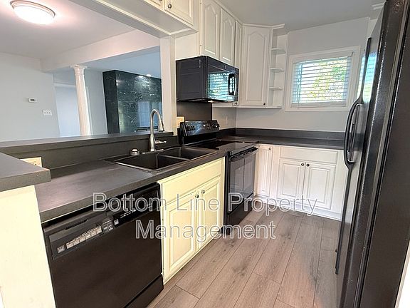 5th image of 9031 J M Keynes Dr Unit 47