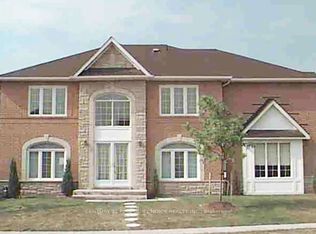 22 Yellow Brick Rd, Brampton, ON L6V 4K9