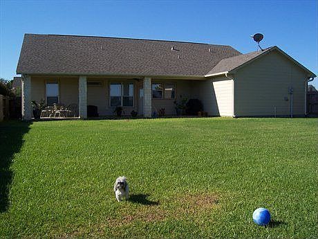 4th image of 292 Berkley Dr