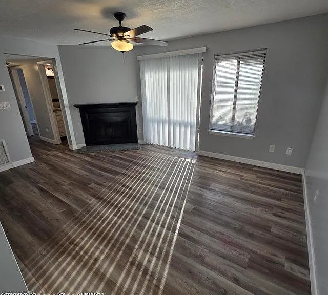 3585 Sable Palm Ln E #E — Photo 2