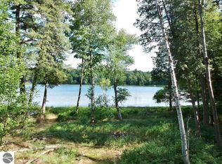 4936 Truax Lake Rd, Williamsburg, MI 49690