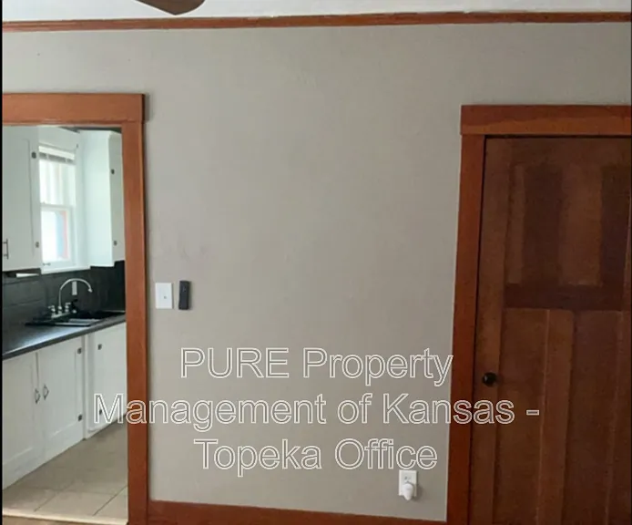 2219 SW Huntoon St — Photo 4