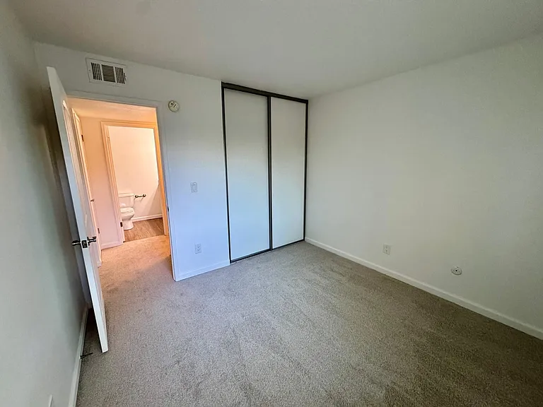430 Alameda Del Prado #430N — Photo 7