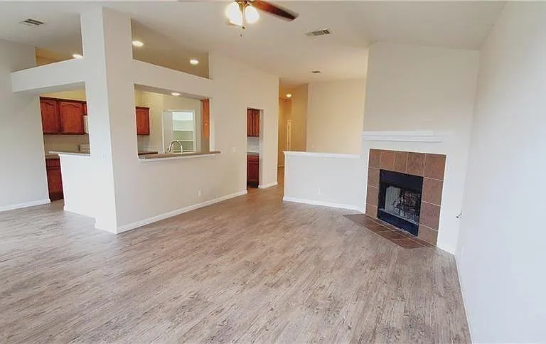 108 Pond Way — Photo 7