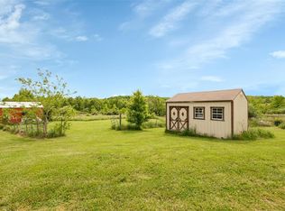 253 N Lindsey Rd, Winfield, MO 63389