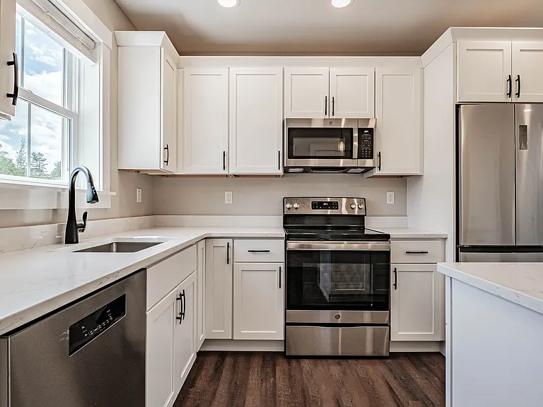 11 Sunshine Cir #1 — Photo 16