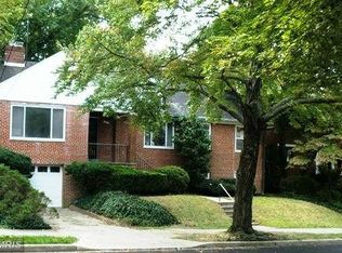 1412 Leegate Rd NW, Washington, DC 20012