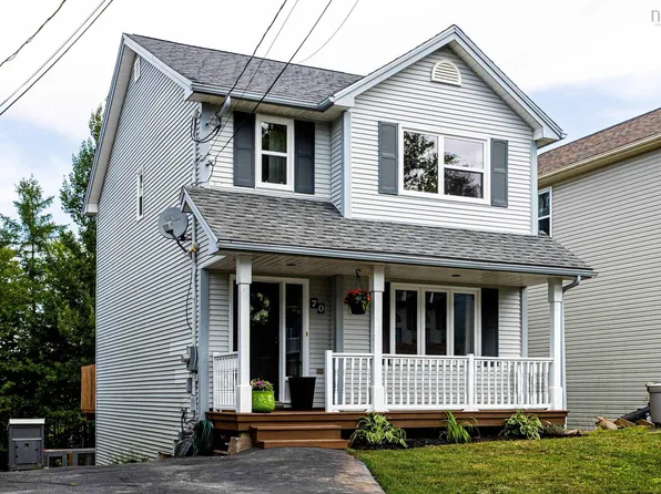 70 Armcrest Dr, Lower Sackville, NS B4C 4A6