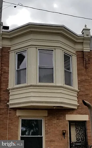 2714 W Albert St Photo 1