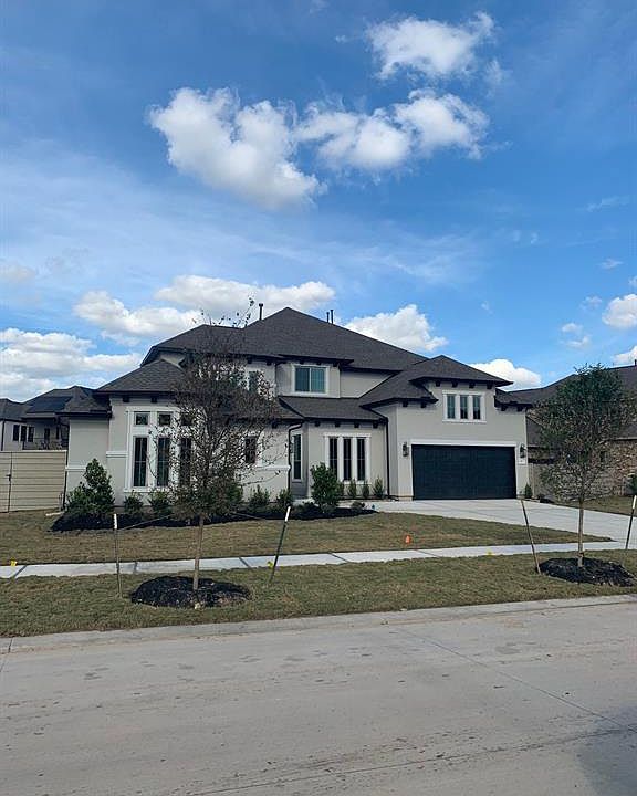 1st image of 2403 Piney Creek Dr