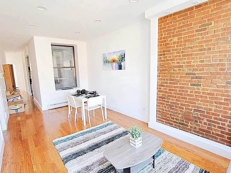 496 Manhattan Ave #4A — Photo 5